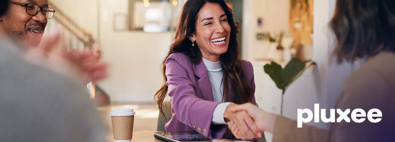 Empleada acepta propuesta laboral  