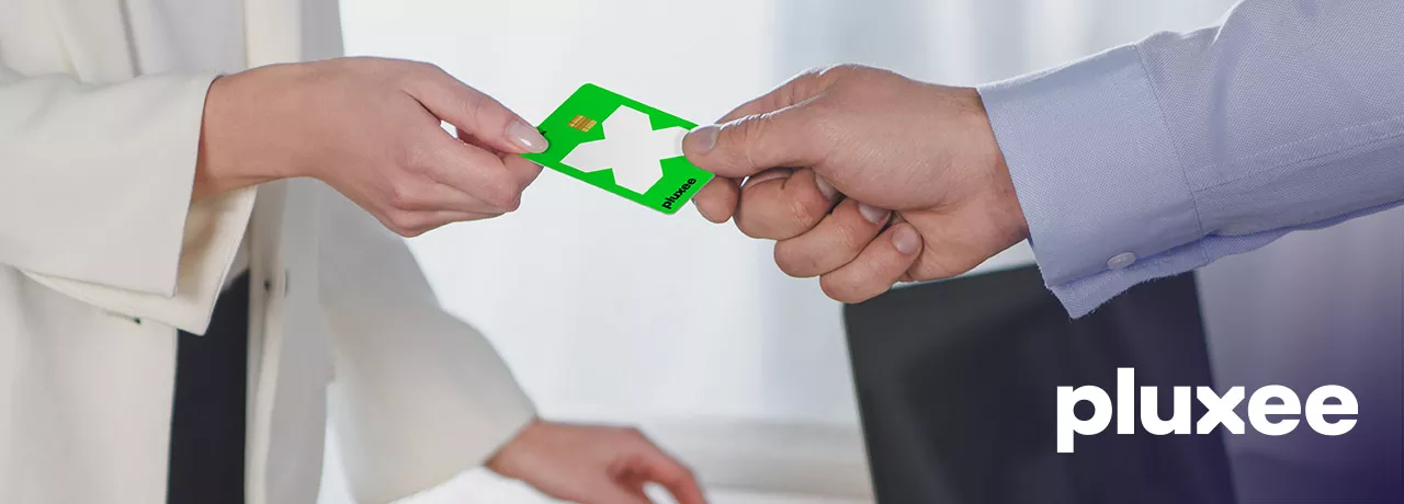 Tarjetas de beneficios para empleados  