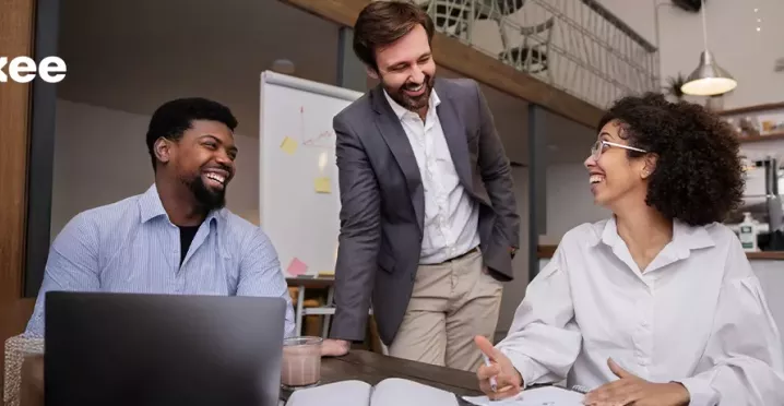 Diferencia entre empleado y colaborador