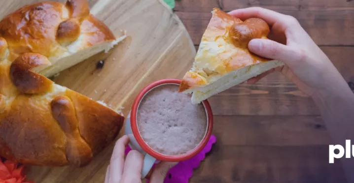 para que sirve el pan de muerto en la ofrenda