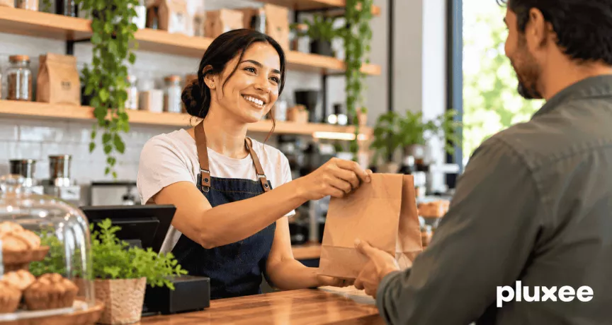 Pagando con tarjeta en negocios